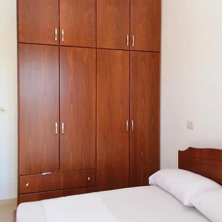 アパート Two-bedroom In *